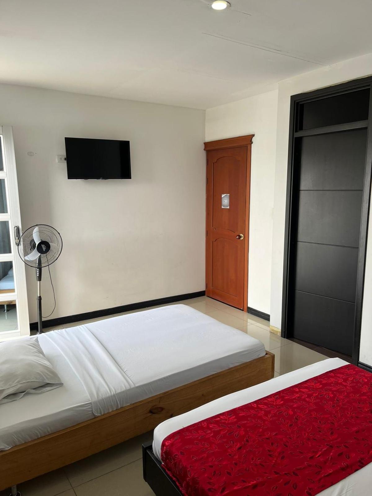 Hotel El Jardin Cafetero Armenia ภายนอก รูปภาพ