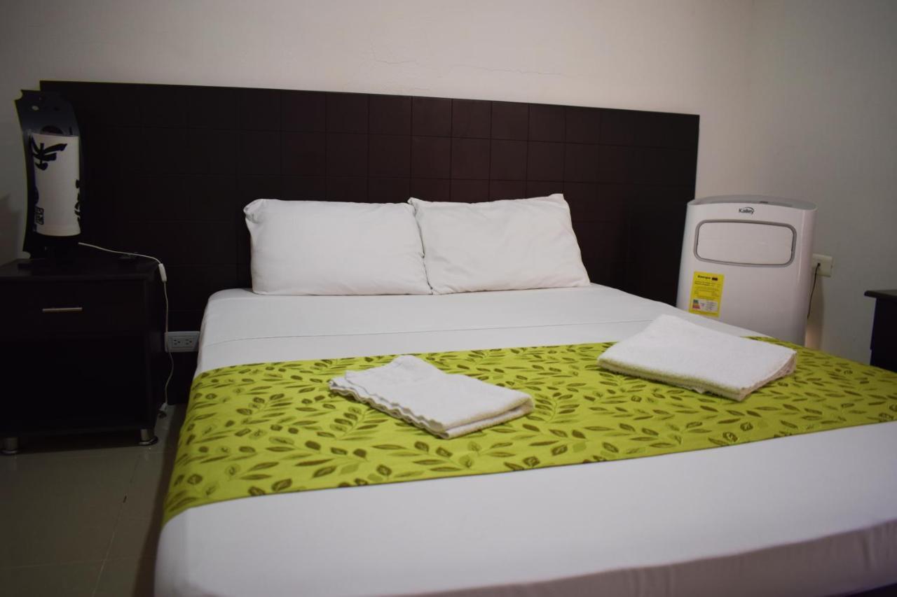 Hotel El Jardin Cafetero Armenia ภายนอก รูปภาพ